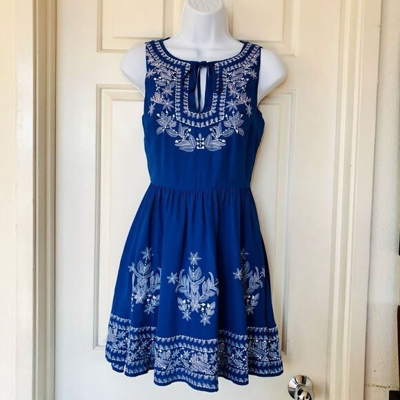 NWOT Bebe Blue High Waist Fit and Flare Embroidered Dress - Picture 1 of 16